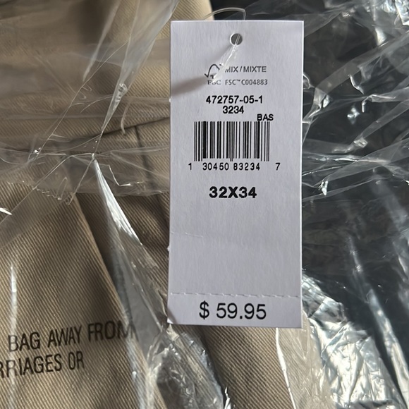 COPY - 32x34 🆕GAP Straight Performance Khakis New With tags - Picture 3 of 4